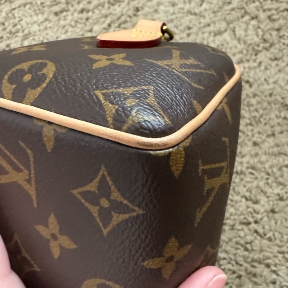 Louis Vuitton Speedy 20 Bandoliere - Picture 12 of 16